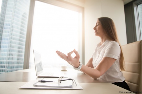 INTERVIEW TIPS - 3-Minute Exercises To Calm Jittery Nerves Before A Job Interview